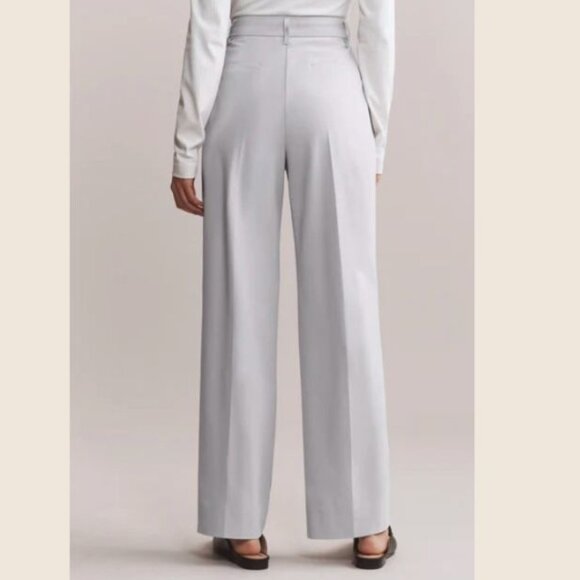 New NWT Rhone Commuter Pleated Trouser Women’s SZ 6 Grey Mist - Picture 4 of 7
